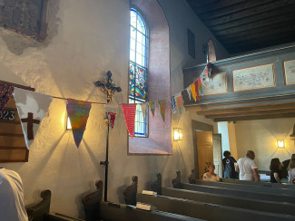 in der Kirche 